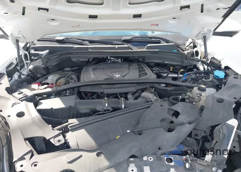 2023 Maserati Grecale Modena z USA, uszkodzony, nr VIN ZN682AVM5P7429147